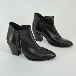 Carl Scarpa Womens Leather Ankle Boots Size 39 US 8.5 Heeled Zip Italy Grunge
